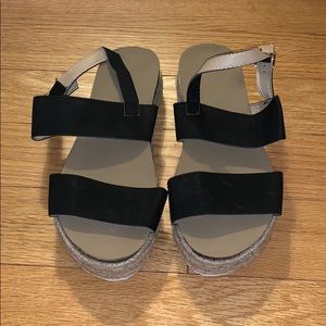 Platform espadrille sandal